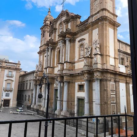 I Balconi Di San Domenico Apartment Palermo Bagian luar foto
